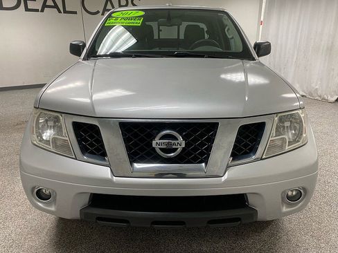 Used 2017 Nissan Frontier SV w/ SV Value Truck Package image 3