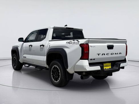 Used 2024 Toyota Tacoma TRD Off-Road AWD/4WD image 3