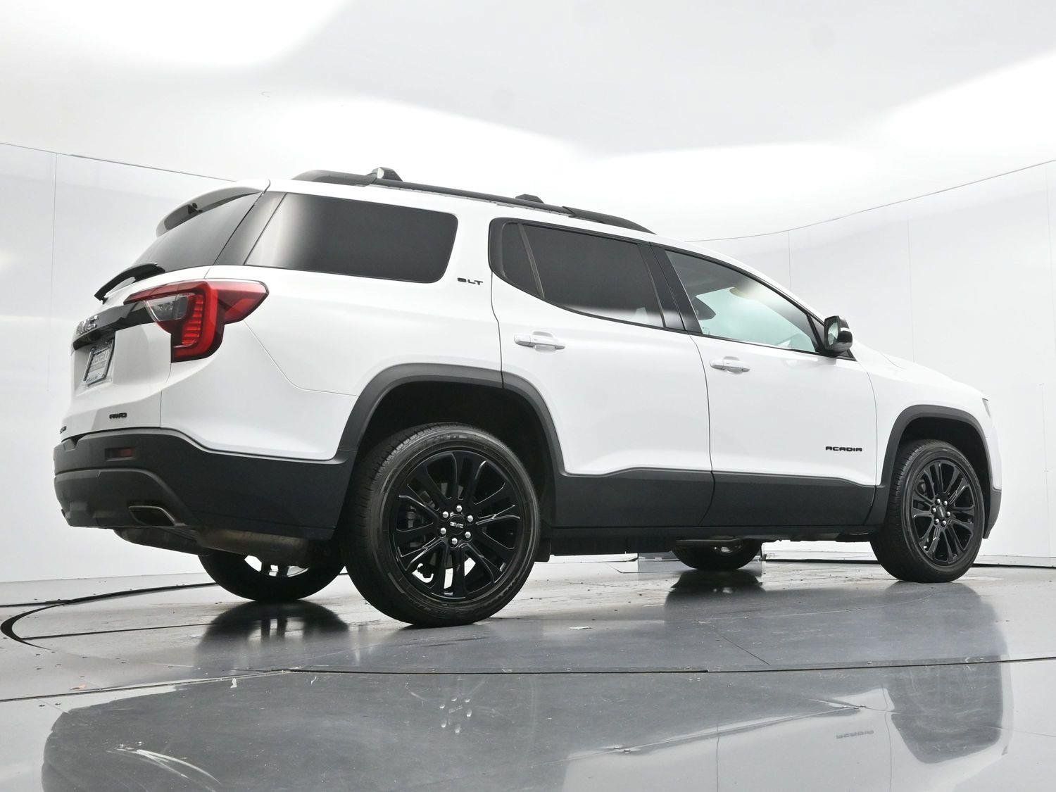 Used 2022 GMC Acadia SLT w/ Elevation Edition AWD/4WD image 56