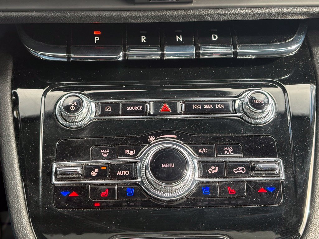 Certified 2022 Lincoln Corsair AWD w/ Premium Package image 27