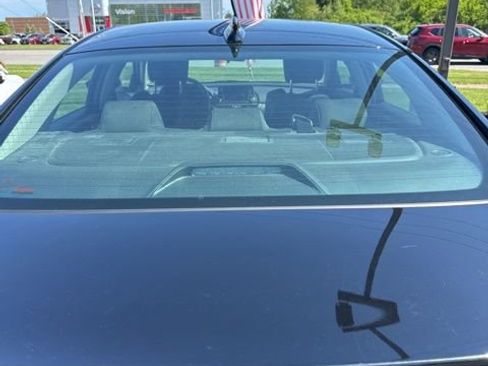 Used 2018 Honda Accord LX image 11