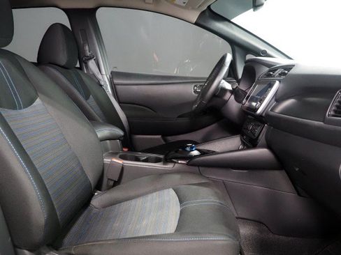 Used 2023 Nissan Leaf SV Plus FWD image 13