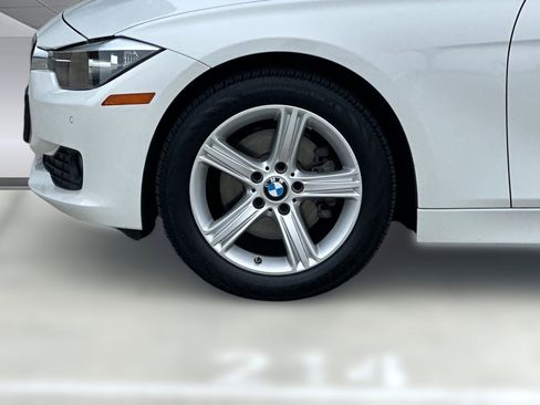 Used 2015 BMW 320i xDrive Sedan image 11
