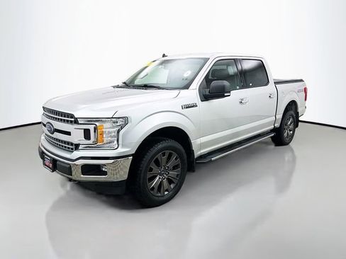 Used 2019 Ford F150 XLT w/ Equipment Group 302A Luxury image 4