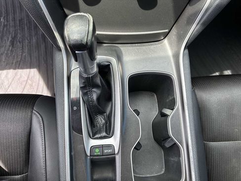 Used 2018 Honda Accord Sport image 20