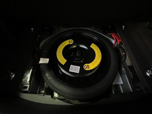 Used 2021 Audi A4 2.0T Premium image 29