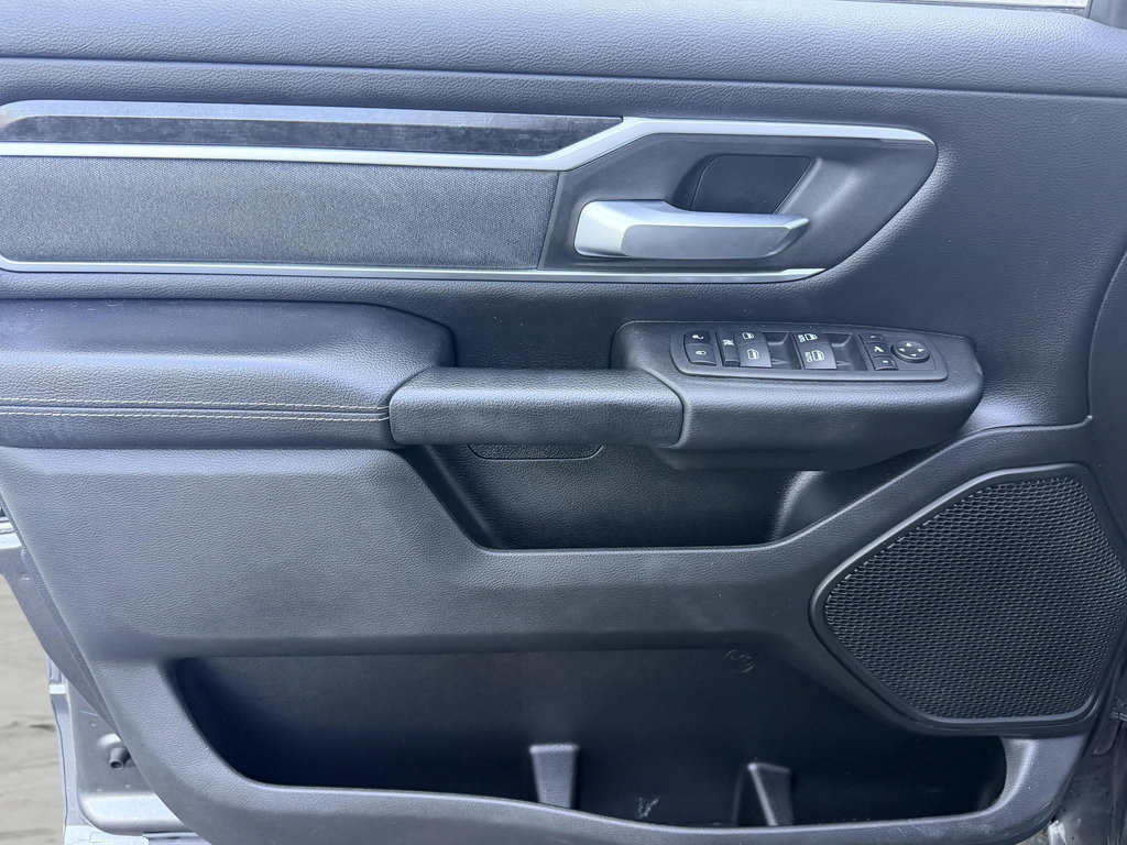 Used 2023 RAM 1500 Big Horn AWD/4WD image 29