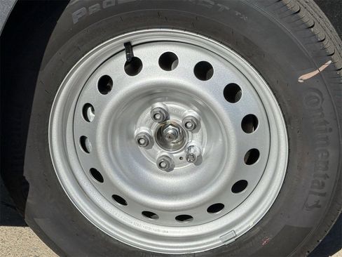 New 2026 Ford Maverick XL w/ Equipment Group 101A image 32