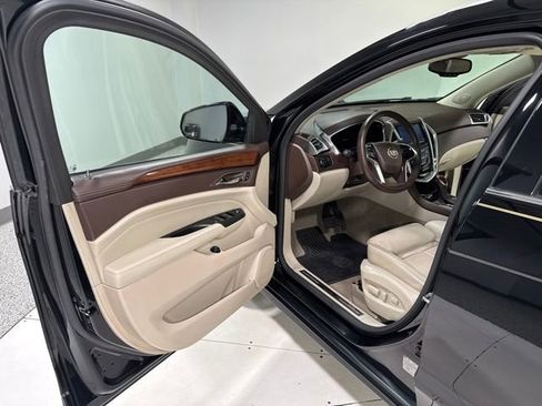 Used 2016 Cadillac SRX Premium FWD image 10