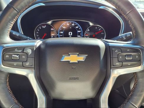 Used 2022 Chevrolet Blazer Premier image 18