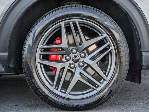 Used 2025 Ford Explorer ST-Line w/ ST-Line Street Pack image 23