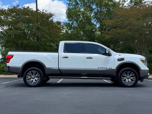 Used 2017 Nissan Titan Platinum Reserve AWD/4WD image 8
