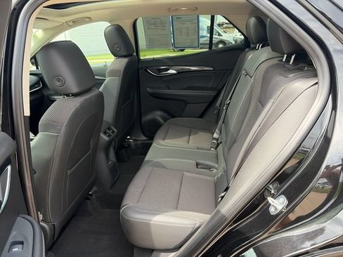 Used 2022 Buick Envision Preferred AWD/4WD image 21