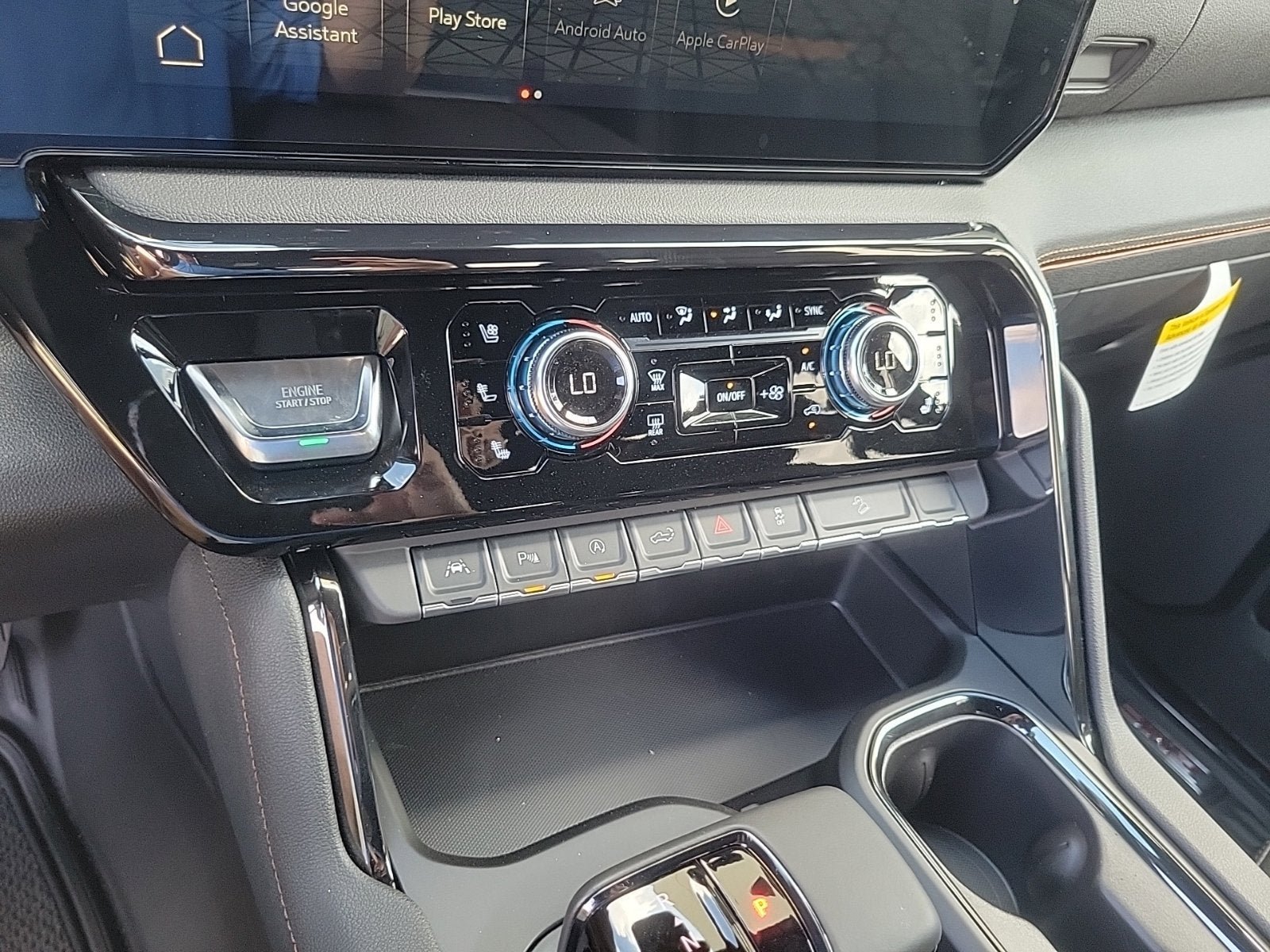 New 2026 GMC Sierra 1500 AT4 w/ Technology Package AWD/4WD image 18