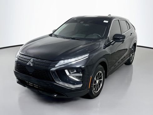 Used 2022 Mitsubishi Eclipse Cross ES FWD image 4