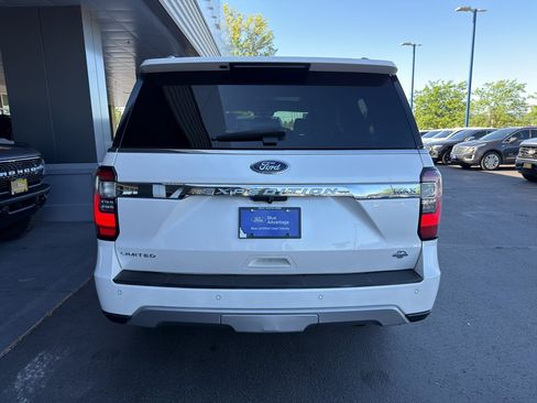 Used 2018 Ford Expedition Max Limited w/ Equipment Group 302A AWD/4WD image 15