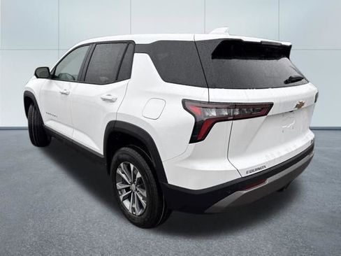 New 2026 Chevrolet Equinox LT w/ Safety and Technology Package image 2