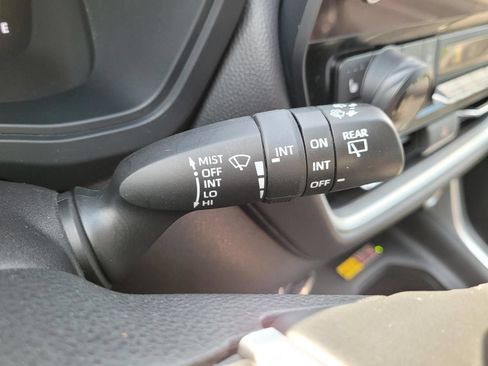 Used 2025 Toyota Grand Highlander FWD image 35