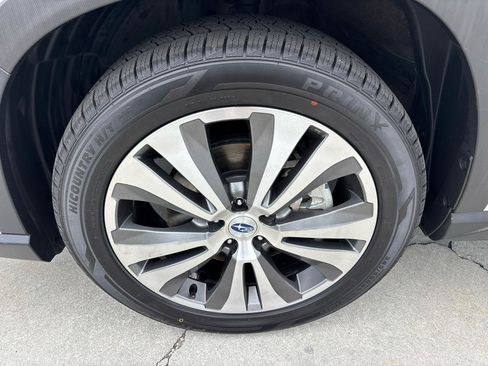 Used 2019 Subaru Ascent Limited AWD/4WD image 11