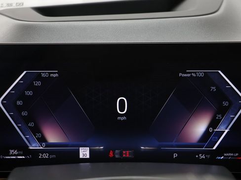 Certified 2025 BMW X7 xDrive40i w/ Premium Package image 8