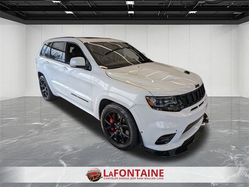 Certified 2018 Jeep Grand Cherokee SRT w/ Trailer Tow Group IV image 7