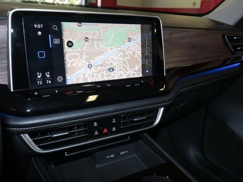 Used 2024 Volkswagen Atlas SEL Premium R-Line image 12