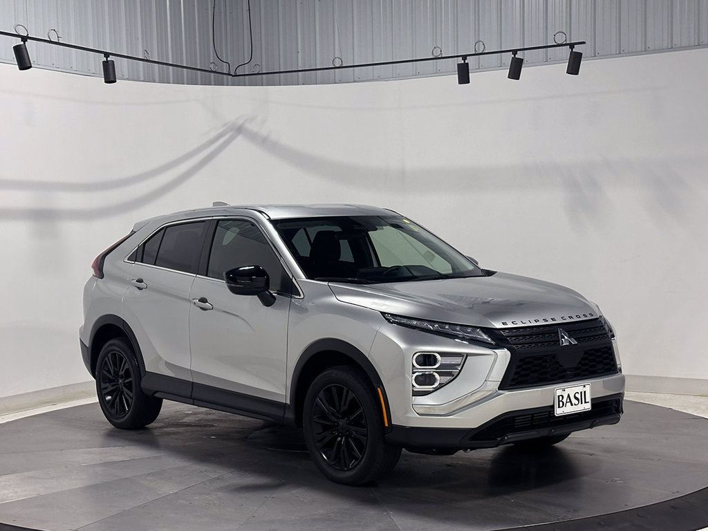 Used 2024 Mitsubishi Eclipse Cross AWD image 38