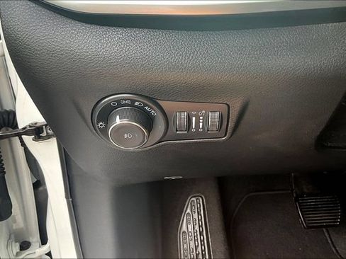 Used 2025 Jeep Compass Limited AWD/4WD image 15