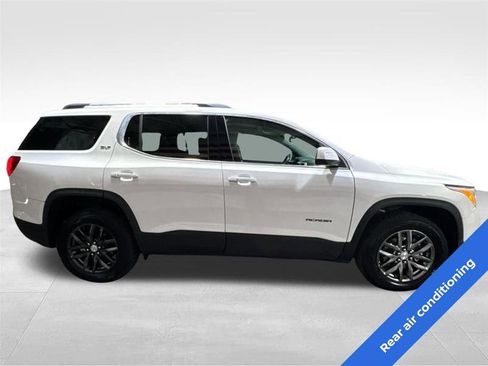 Used 2017 GMC Acadia SLT image 4