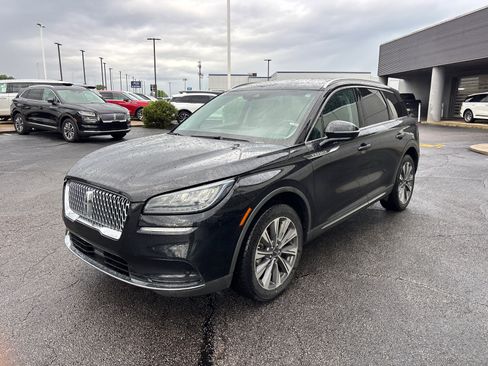 Used 2021 Lincoln Corsair Reserve w/ Elements Package AWD/4WD image 3