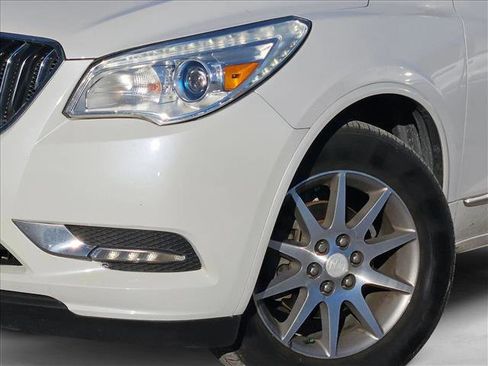 Used 2017 Buick Enclave Leather w/ Enclave Sport Touring Edition image 4