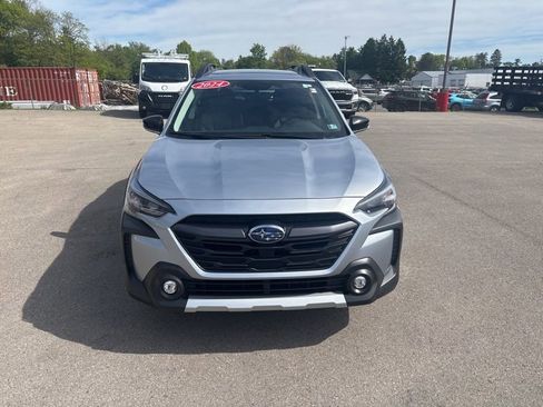 Used 2024 Subaru Outback Limited AWD/4WD image 8