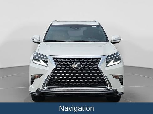 Used 2022 Lexus GX 460 Premium w/ Accessory Package AWD/4WD image 3
