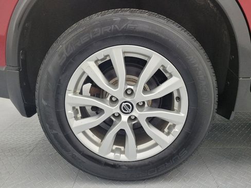 Used 2020 Nissan Rogue SV AWD/4WD image 31