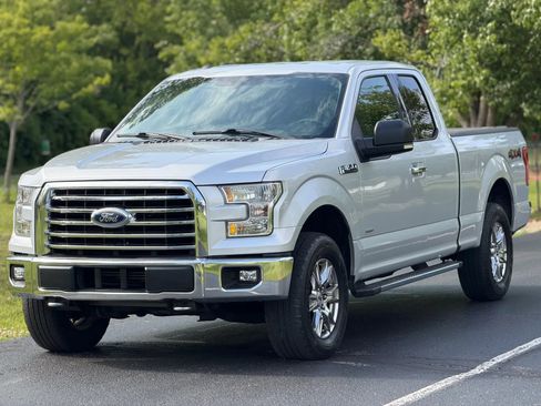 Used 2016 Ford F150 XLT w/ Equipment Group 302A Luxury AWD/4WD image 1