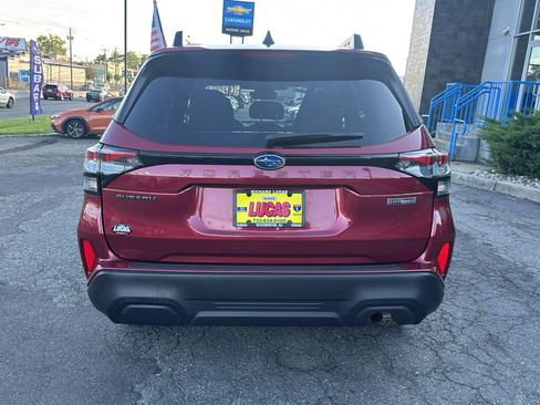 Used 2025 Subaru Forester Premium w/ Protection Package (1PH) AWD/4WD image 6