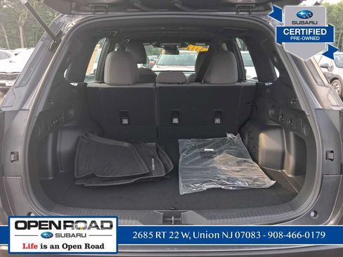 Used 2025 Subaru Forester AWD/4WD image 41