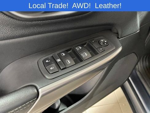 Used 2020 Jeep Cherokee Latitude Lux w/ Comfort/Convenience Group AWD/4WD image 19