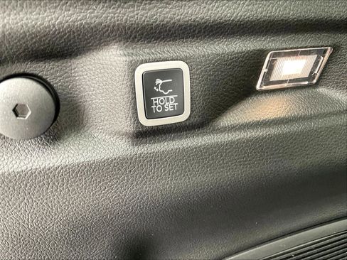 New 2026 Jeep Grand Cherokee L Limited AWD/4WD image 23