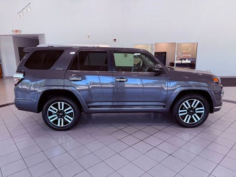 Used 2014 Toyota 4Runner Limited AWD/4WD image 14