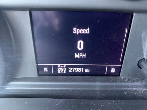 Used 2024 Chevrolet Silverado 2500 Custom w/ Custom Value Package image 20