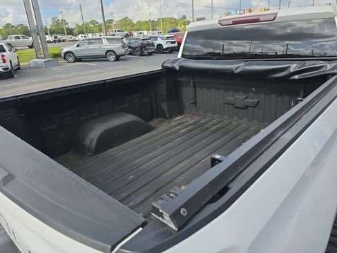Used 2020 Chevrolet Silverado 1500 LT Trail Boss AWD/4WD image 17