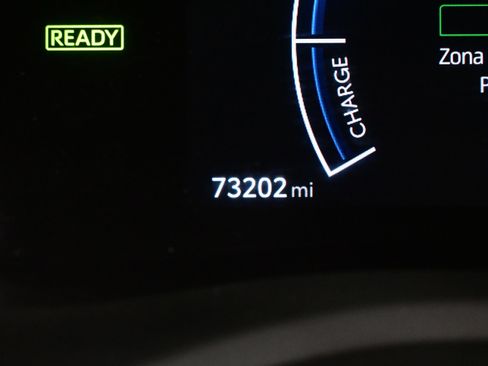 Used 2025 Toyota Camry SE AWD/4WD image 26