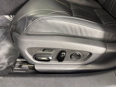 Used 2019 Lexus ES 350 Luxury w/ Accessory Package 2 image 9