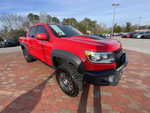 Used 2020 Chevrolet Colorado ZR2 w/ Colorado ZR2 Bison Edition image 38