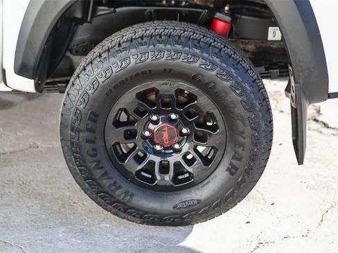 Used 2019 Toyota Tacoma TRD Pro image 10