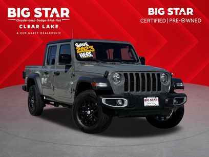 Used 2023 Jeep Gladiator Sport