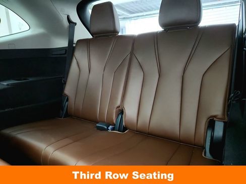 Used 2023 Acura MDX SH-AWD w/ Technology Package image 31
