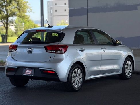 Used 2018 Kia Rio S FWD image 7