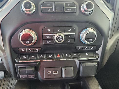 Used 2019 GMC Sierra 1500 SLT w/ SLT Premium Plus Package image 23